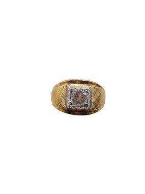 Vintage Karatclad Mens Ring With Clear Stone 18K HGE Marked 8.75 Textured Band
